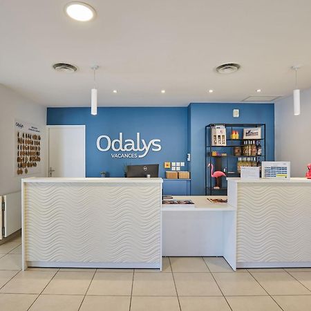 Residence Odalys Le Mas Des Flamants 艾格-莫尔特 外观 照片