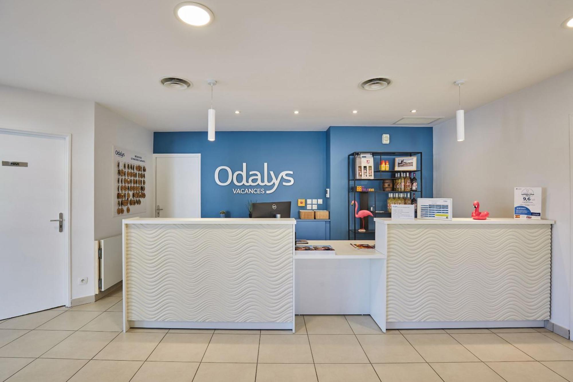 Residence Odalys Le Mas Des Flamants 艾格-莫尔特 外观 照片